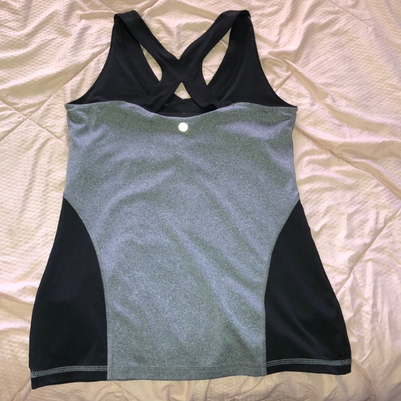 workout top - Picture 2 of 2